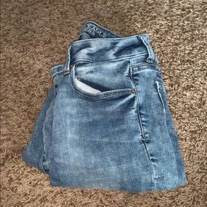 American Eagle Light wash Jeans